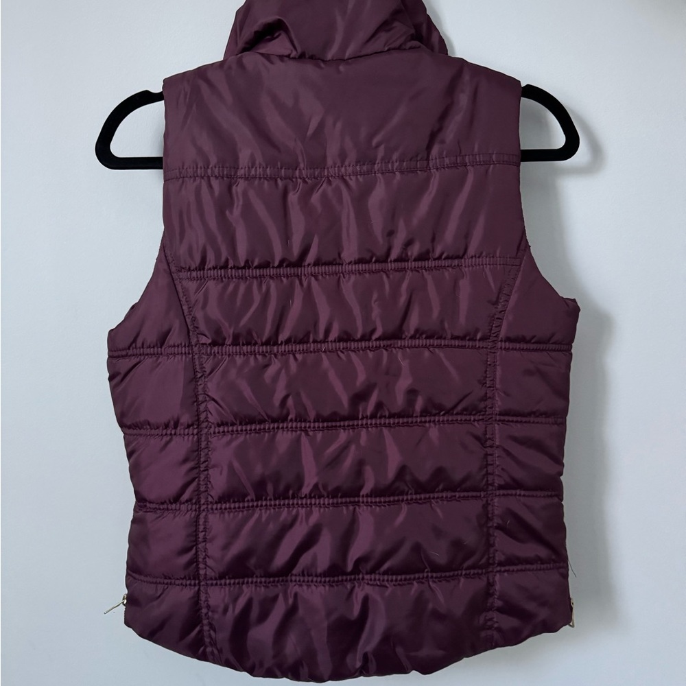Charlotte Russe Plum Puffer Vest - Picture 4 of 7
